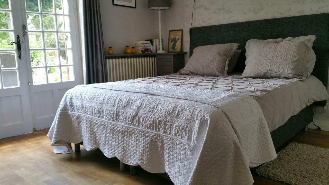 B&B Le Savoir Vivre Bonnes  Eksteriør billede