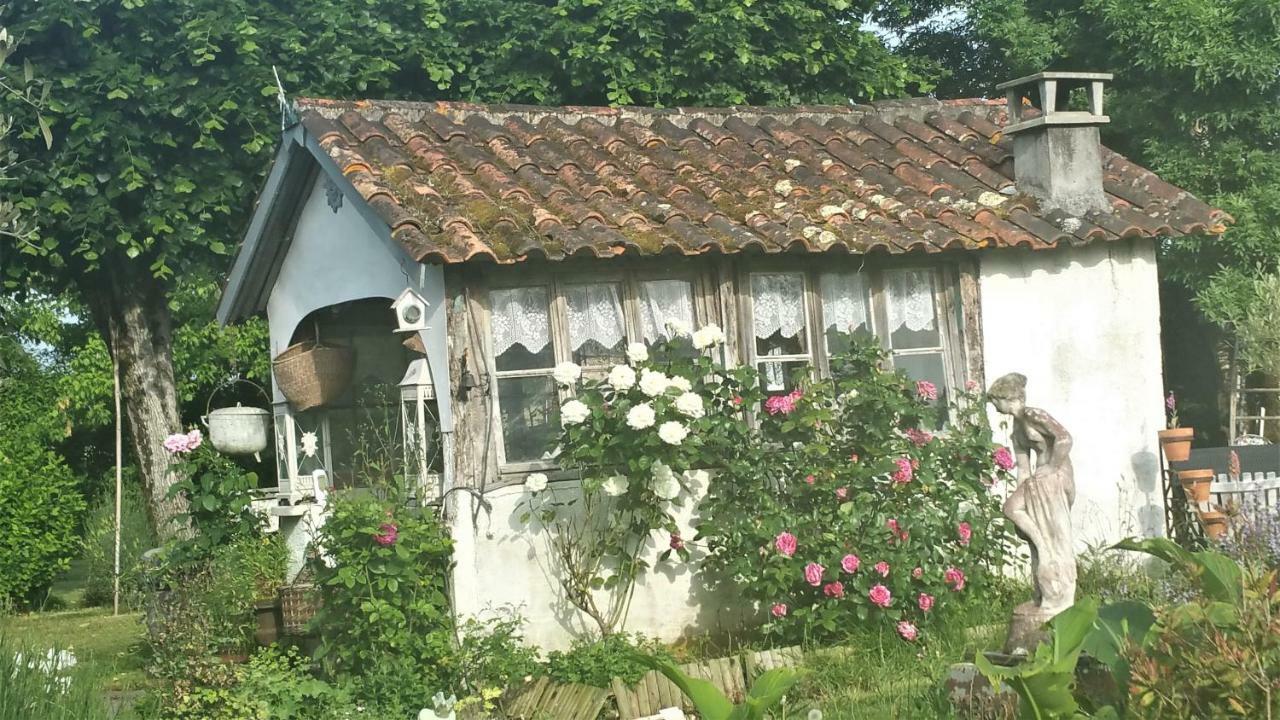 B&B Le Savoir Vivre Bonnes  Eksteriør billede